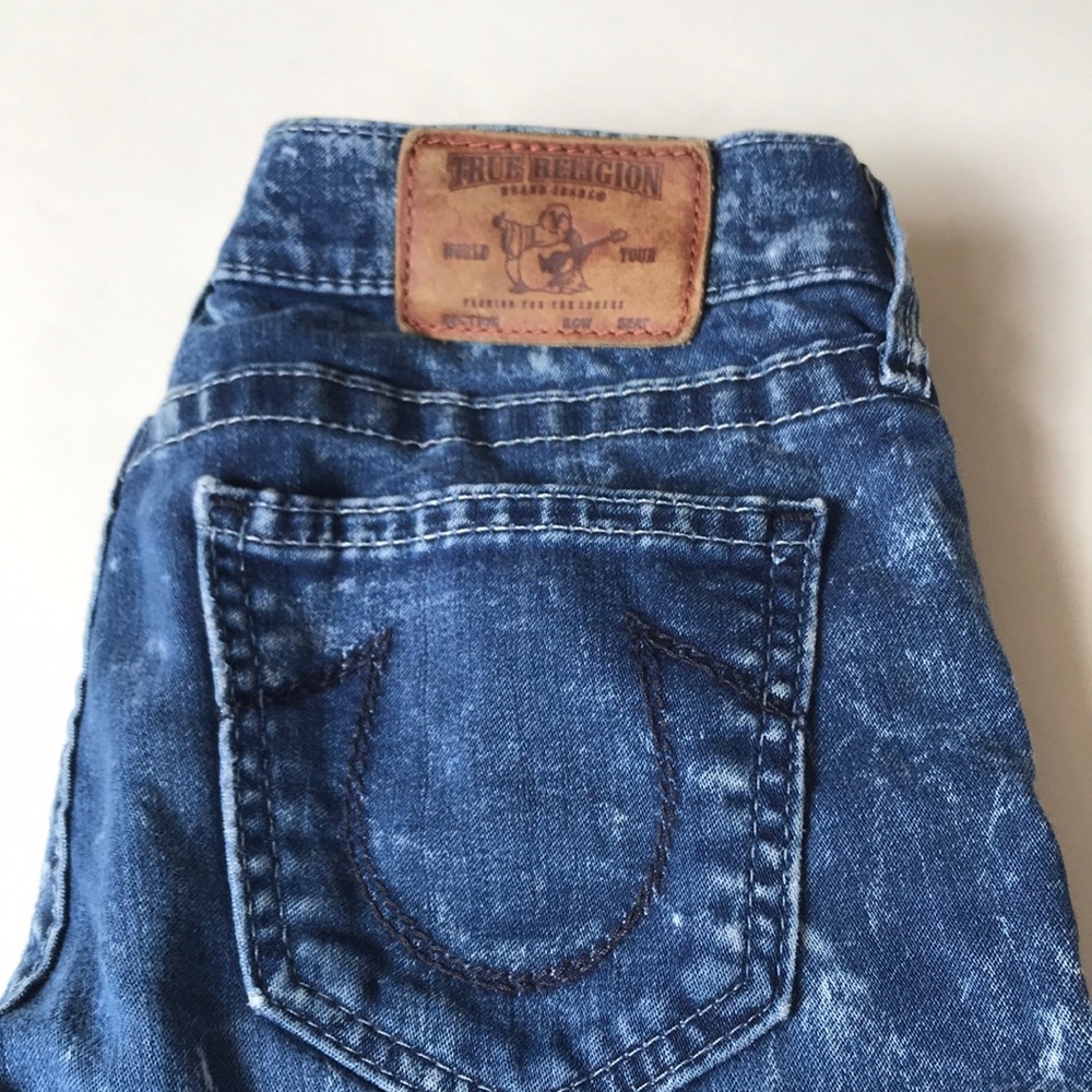 True Religion skinny mid-rise acidwash jeans sz24